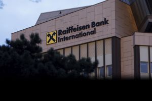 Власти Австрии призвали Raiffeisen Bank International отказаться от «спорной» сделки
