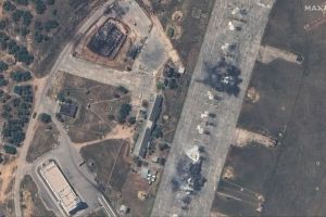 Удар ВСУ по аэродрому Бельбек в аннексированном Крыму уничтожил три истребителя, еще один поврежден