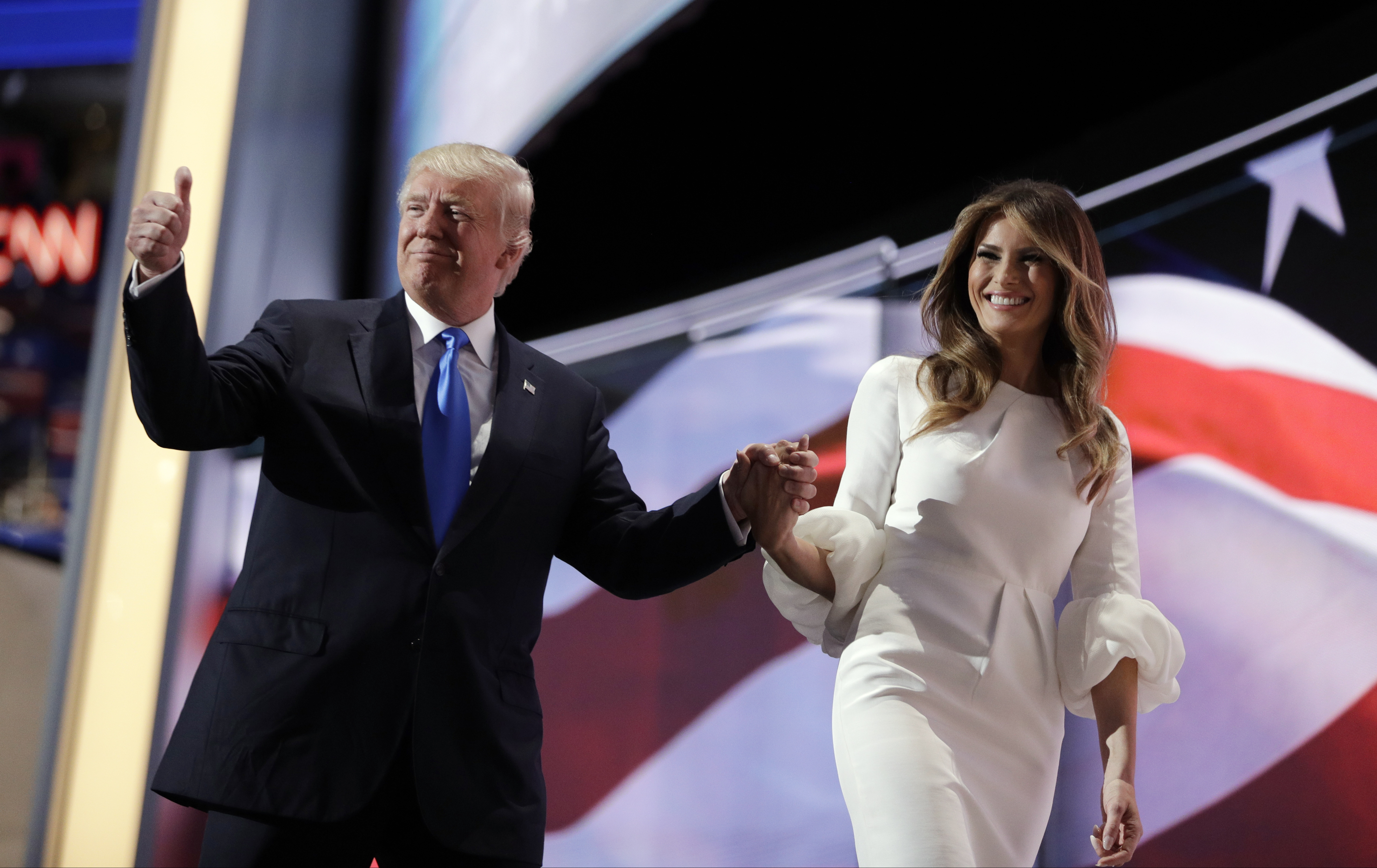 Дональд Трамп и его супруга Мелания Трамп на общенациональном съезде Республиканской партии, Кливленд, США, 19 июля 2016 года 