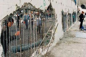 Берлинская стена в московском Манеже