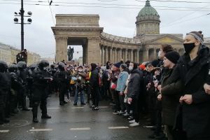 Более 10 уголовных дел возбудили силовики после протестов 23 января