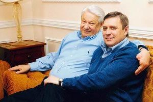 «Ельцин сам согласился на несвободу»