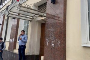 Заблокирован штаб Навального в Москве