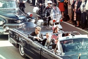 Убийца Кеннеди переписывался с Компартией США