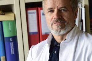 Швейцарский кардиохирург профессор Пауль Фогт анализирует ситуацию с COVID-19