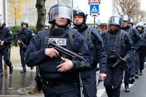 Во Франции пятеро чеченцев задержаны по подозрению в подготовке теракта