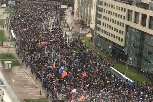 49,9 тыс. человек, согласно подсчету «Белого счетчика», пришло на митинг «Вернем себе право на выборы» на проспект Андрея Сахарова в Москве