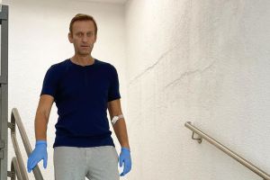 Алексей Навальный выписался из стационара берлинской клиники