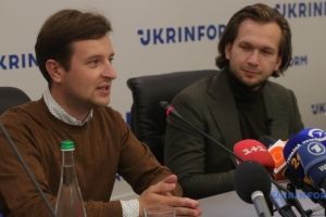 Белорусские оппозиционеры Родненков и Кравцов рассказали о выдворении из страны