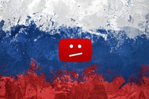 Роскомнадзор пригрозил заблокировать YouTube в России из-за закрытия канала RT DE