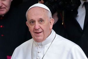 Папа Франциск: «Нельзя осуждать геев, разведённых и женщин, сделавших аборты»