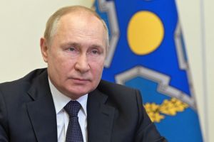 Путин предупредил о новых вспышках COVID-19 в России