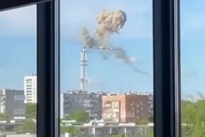 Российская армия атаковала телебашню в Харькове 